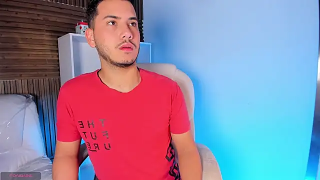 Snapshot of Axel_grey_ chatting on September 16, 12:17 pm Axel grey online show from September 16, 12:17 pm