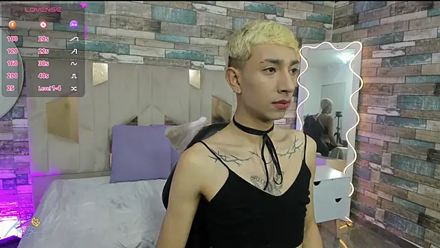 Snapshot of CYRUS_TAY chatting on May 22, 12:00 pm CYRUS TAY online show from May 22, 12:00 pm