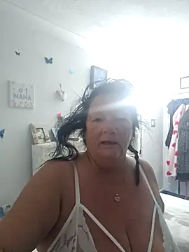 Snapshot of Angeldelightt chatting on September 10, 7:52 am Angeldelightt online show from September 10, 7:52 am