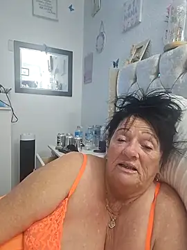 Snapshot of Angeldelightt chatting on September 23, 9:18 pm Angeldelightt online show from September 23, 9:18 pm