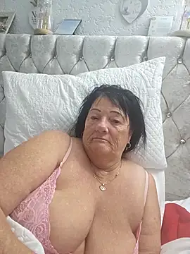 Snapshot of Angeldelightt chatting on September 29, 8:57 pm Angeldelightt online show from September 29, 8:57 pm