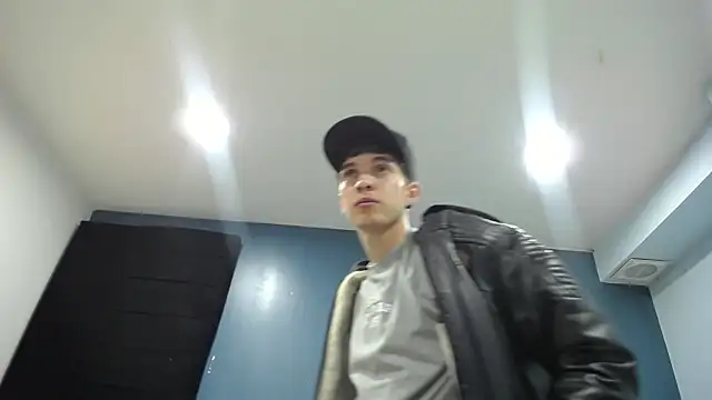 Jheampiiero online show from October 25, 1:07 pm