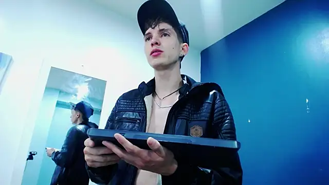 Jheampiiero online show from November 30, 11:14 am