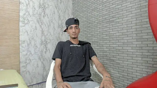 Snapshot of Sexvergon_26 chatting on November 17, 7:52 pm Sexvergon 26 online show from November 17, 7:52 pm