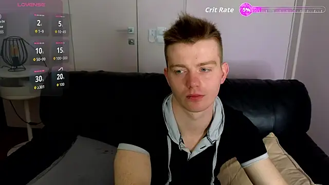 Snapshot of Happydeimos chatting on May 20, 12:06 am Happydeimos online show from May 20, 12:06 am