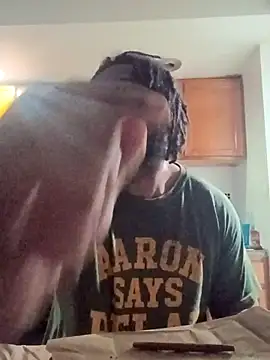 Longthickdick33 online show from April 29, 11:55 pm