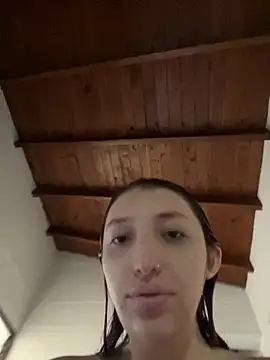 Paulina-Wells online show from December 3, 8:40 pm