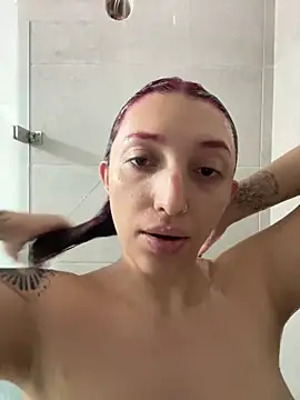 Paulina-Wells online show from December 21, 5:09 pm