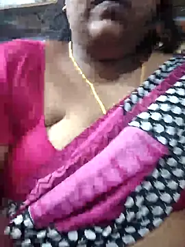 Snapshot of TAMIL_ELAKKIYA chatting on September 28, 12:16 am TAMIL ELAKKIYA online show from September 28, 12:16 am