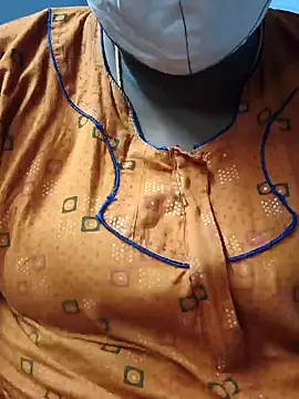 Snapshot of TAMIL_ELAKKIYA chatting on November 28, 9:23 am TAMIL ELAKKIYA online show from November 28, 9:23 am