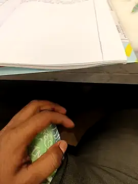 hotboy43339 online show from March 6, 2:52 am