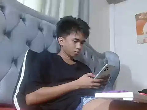 charlie0728 online show from January 17, 3:00 am