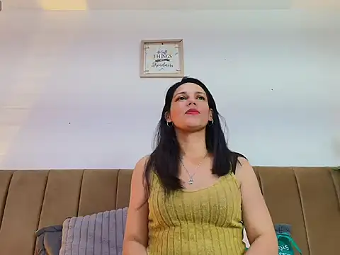 Snapshot of MashaPiink chatting on July 3, 1:17 pm MashaPiink online show from July 3, 1:17 pm