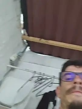 damian bull online show from November 8, 9:13 pm