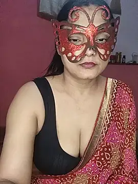 Snapshot of MEERAcle chatting on June 17, 5:03 pm MEERAcle online show from June 17, 5:03 pm