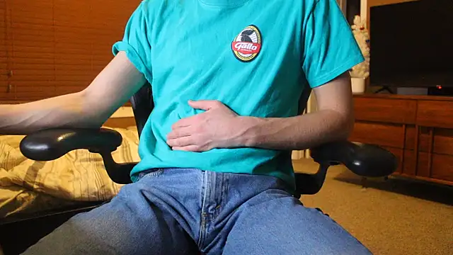 Snapshot of jjjjjfive chatting on December 3, 2:41 am jjjjjfive online show from December 3, 2:41 am