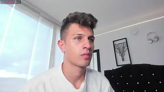 kevin ahss online show from November 13, 9:03 pm