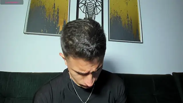 Snapshot of kevin_ahss chatting on June 19, 11:08 pm kevin ahss online show from June 19, 11:08 pm