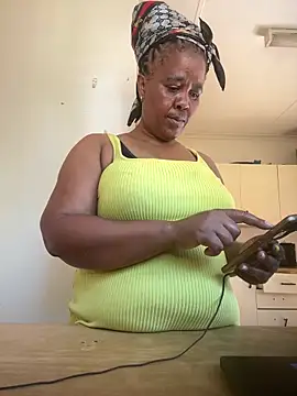 Ebonyboobsmilk online show from December 4, 1:31 pm