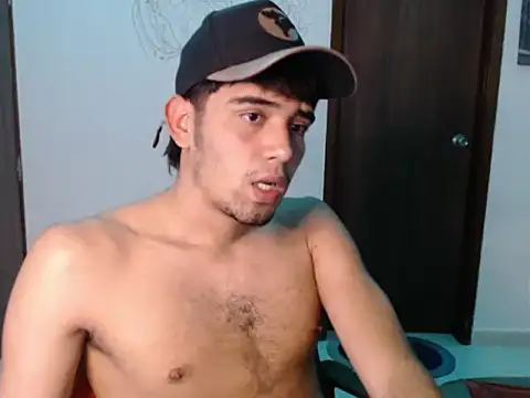 Snapshot of stiven_126_ chatting on October 30, 3:52 am stiven 126 online show from October 30, 3:52 am