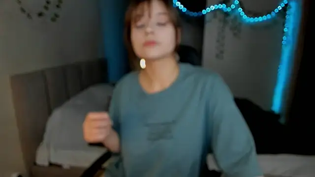 Snapshot of Selena_Durden chatting on October 14, 7:47 pm Selena Durden online show from October 14, 7:47 pm