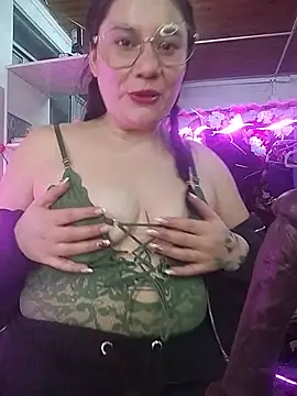 miichellemalvoa online show from July 15, 2:28 am