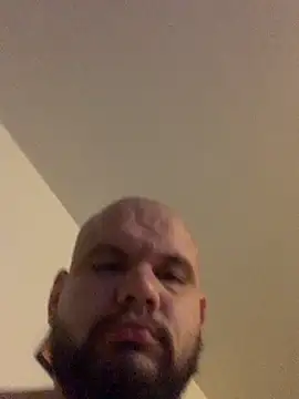 Snapshot of shakeweight chatting on November 20, 5:40 am shakeweight online show from November 20, 5:40 am