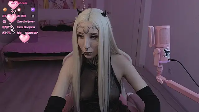 Nana stolass online show from March 7, 11:18 am