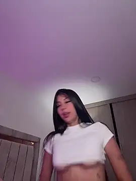 Snapshot of Mavii_ chatting on June 2, 5:37 pm Mavii online show from June 2, 5:37 pm