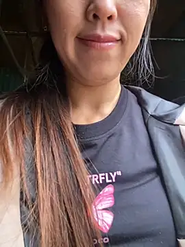 Huong-Ly online show from October 26, 6:19 am