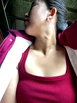 Huong-Ly online show from December 16, 3:00 am