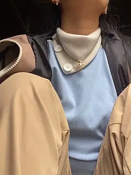 Huong-Ly online show from February 23, 3:48 am