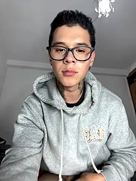 Snapshot of jordan_422 chatting on November 22, 3:16 am jordan 422 online show from November 22, 3:16 am