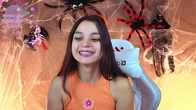 Snapshot of Leila_Hefner chatting on October 22, 2:23 am Leila Hefner online show from October 22, 2:23 am