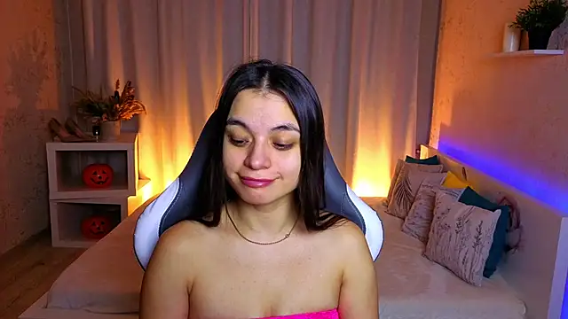 Snapshot of Leila_Hefner chatting on November 28, 3:09 am Leila Hefner online show from November 28, 3:09 am