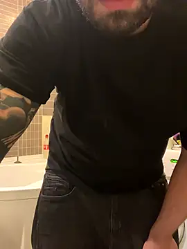 Snapshot of JeffryBoy36 chatting on October 8, 11:02 pm JeffryBoy36 online show from October 8, 11:02 pm