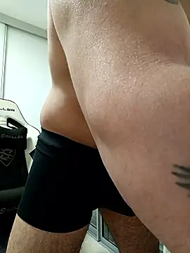 Snapshot of a23c43 chatting on January 10, 3:25 pm a23c43 online show from January 10, 3:25 pm