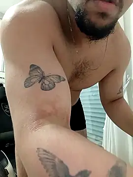 Snapshot of a23c43 chatting on February 28, 10:55 pm a23c43 online show from February 28, 10:55 pm