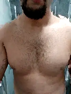 Snapshot of a23c43 chatting on March 8, 8:56 pm a23c43 online show from March 8, 8:56 pm