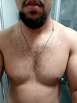 Snapshot of a23c43 chatting on April 3, 4:49 pm a23c43 online show from April 3, 4:49 pm