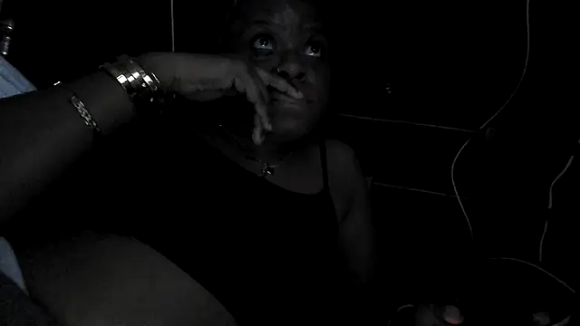 Curvy AfricanQuinn online show from March 22, 6:22 pm