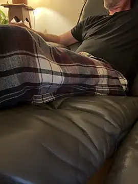 ModestVibe5 online show from March 27, 11:59 pm