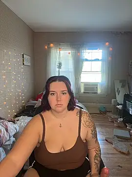 Snapshot of goddesskass chatting on September 29, 1:05 pm goddesskass online show from September 29, 1:05 pm