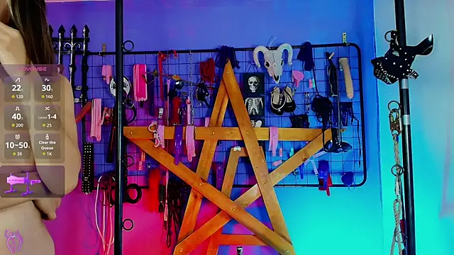 Misstresss aurora bdsm online show from November 4, 3:22 pm