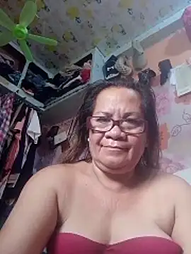 Snapshot of vickyhot1966 chatting on May 18, 11:32 pm vickyhot1966 online show from May 18, 11:32 pm