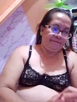 Snapshot of vickyhot1966 chatting on May 28, 10:34 am vickyhot1966 online show from May 28, 10:34 am