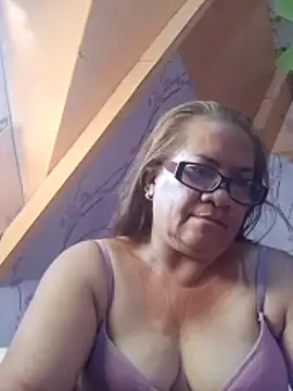 Snapshot of vickyhot1966 chatting on June 11, 10:52 pm vickyhot1966 online show from June 11, 10:52 pm