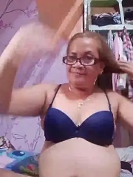 Snapshot of vickyhot1966 chatting on June 20, 9:34 am vickyhot1966 online show from June 20, 9:34 am