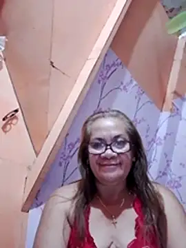 Snapshot of vickyhot1966 chatting on June 22, 8:28 pm vickyhot1966 online show from June 22, 8:28 pm