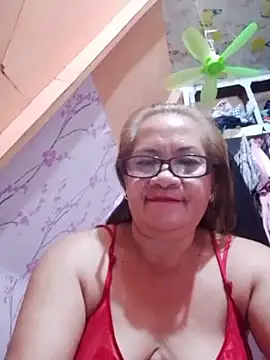 Snapshot of vickyhot1966 chatting on June 27, 3:50 pm vickyhot1966 online show from June 27, 3:50 pm